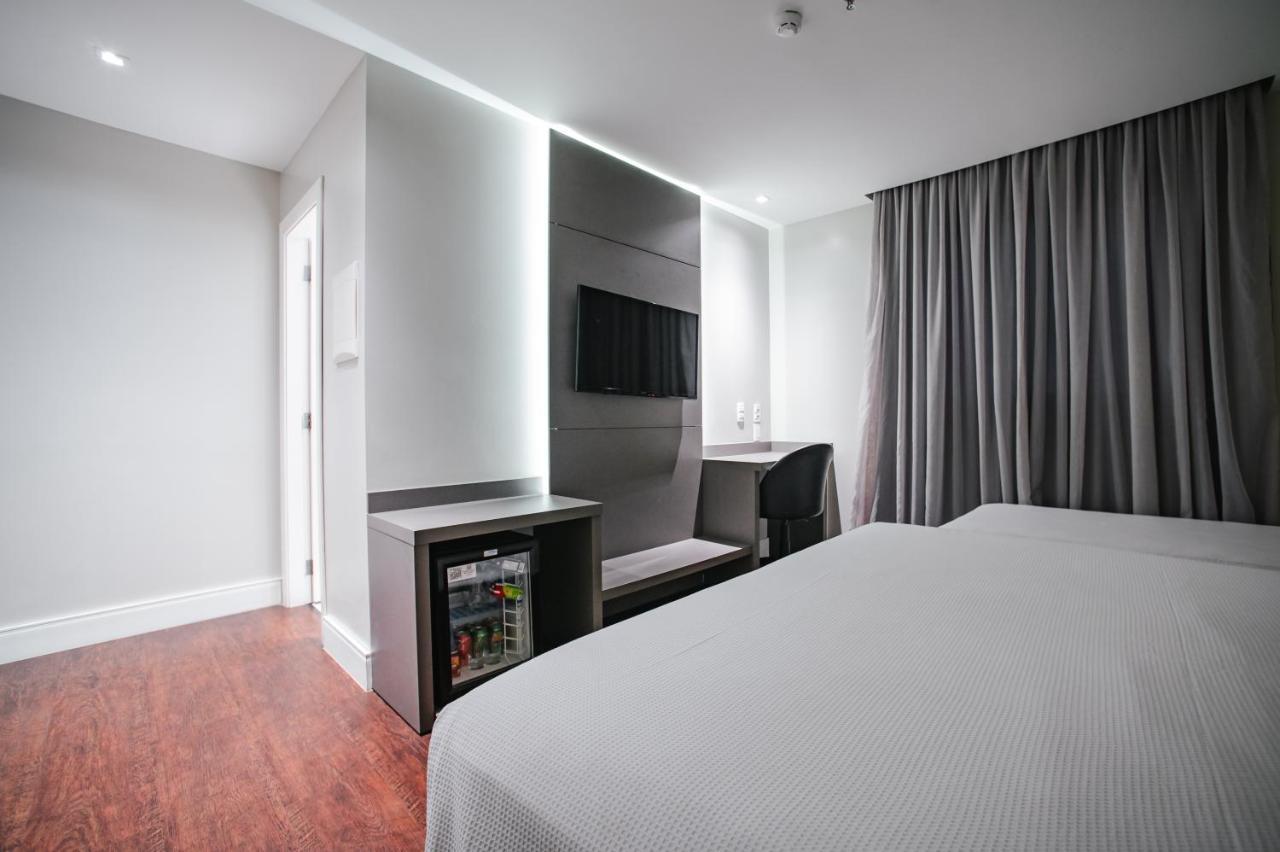 Brut By Slaviero Hotel 4*